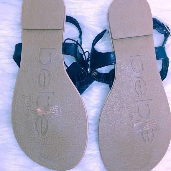 NWT Bebe Girls Black Shiny Bling Rhinestone Princess Thong Ankle Strap Sandals - Picture 4 of 4